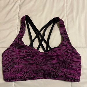 Lulu lemon sports bra